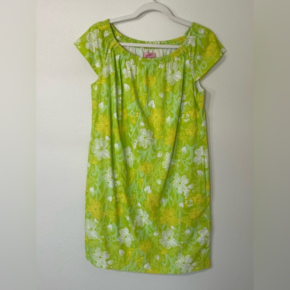 Lilly Pulitzer Sullivan Strawberry Dress - Picture 1 of 5